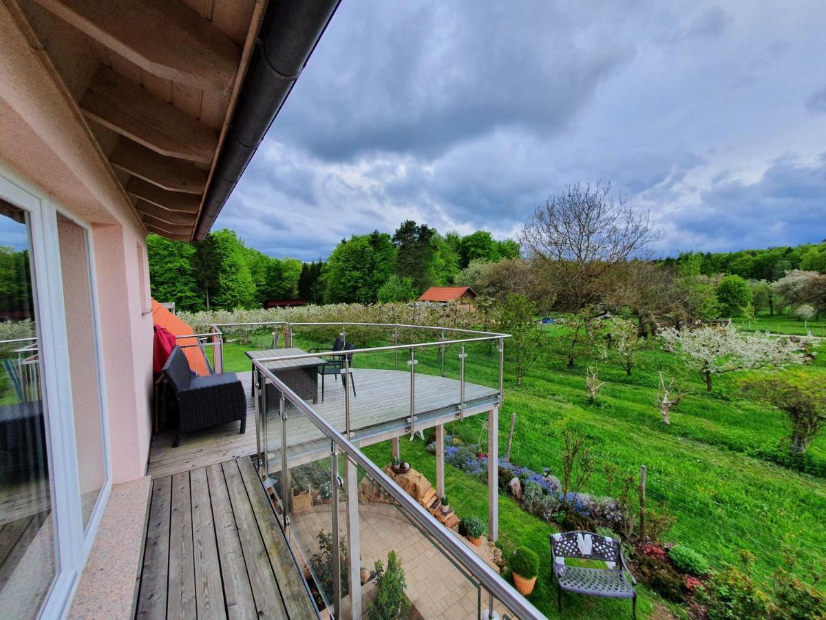 Pension Am Kirschgarten Goessweinstein Extérieur photo